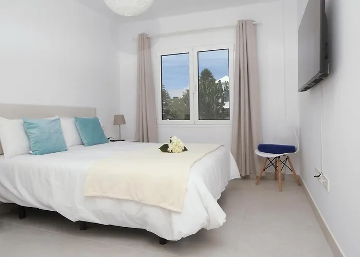 The Ocean View Senator Modern Apartment